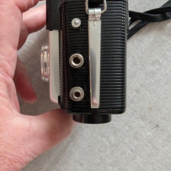 Vintage Kodak Brownie Starlet Camera c1957 - Picture 7 of 7